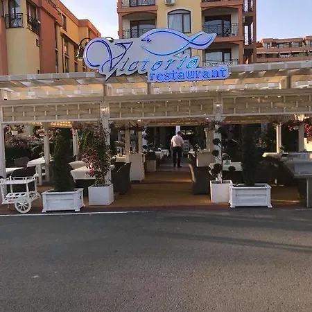 Victorio 3 Two-bedroom Eh شقة سفيتي فلاس